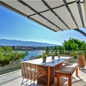 Spectacular 4 Bedroom Luxury Villa with Infinity Pool on Brac Island, sleeps 8